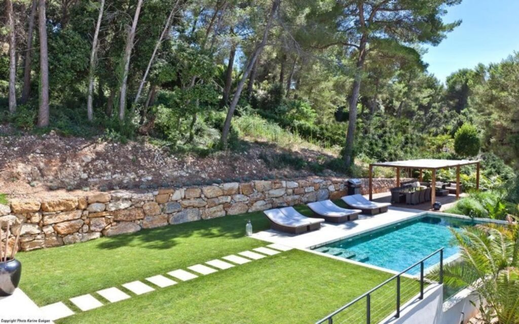 The Mira Villa