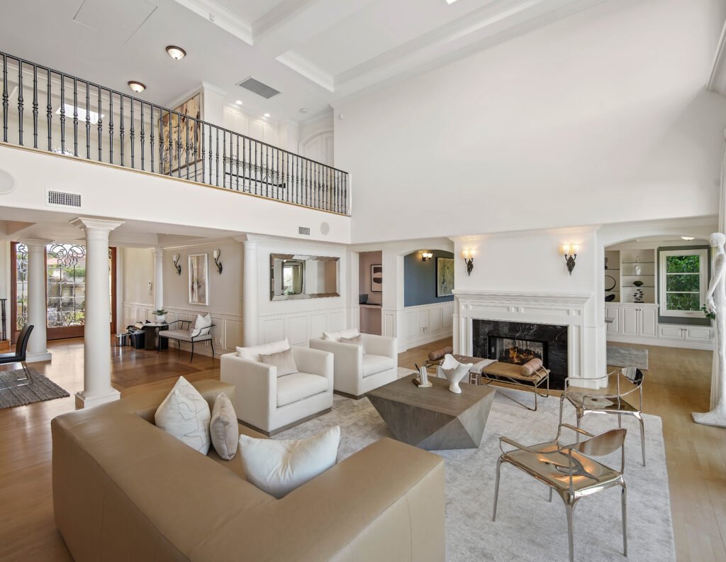 The Savona Estate