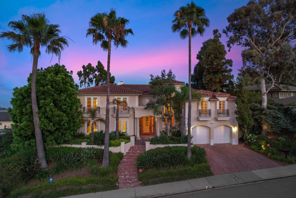 The Savona Estate