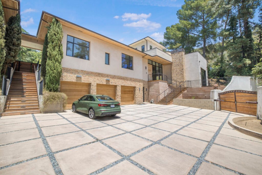 The Bowen Villa