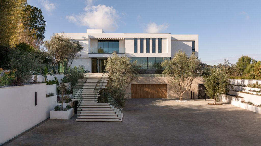 The Royal Villa