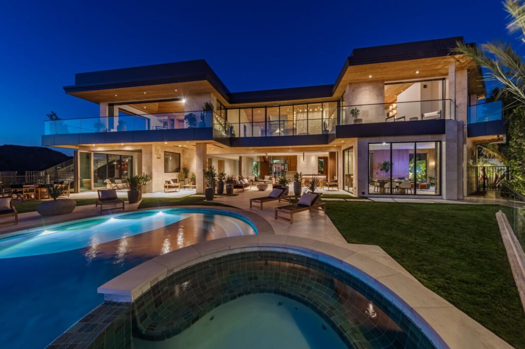 The Summitcrest Villa