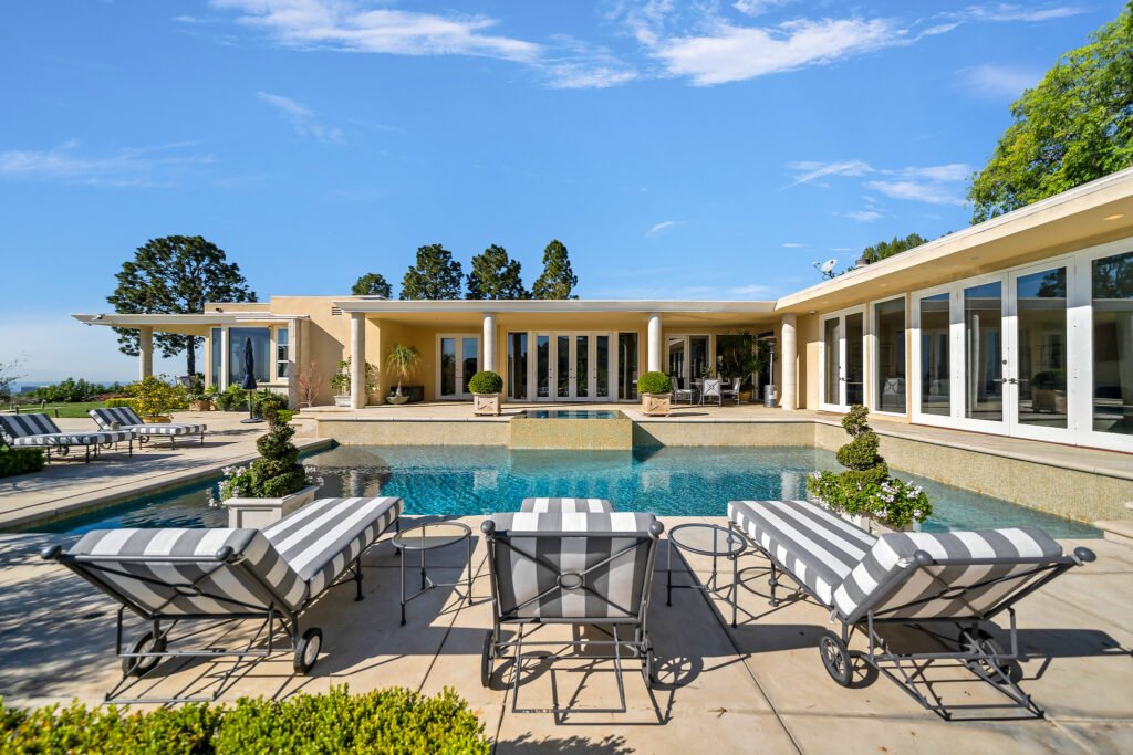 The Alexis Villa