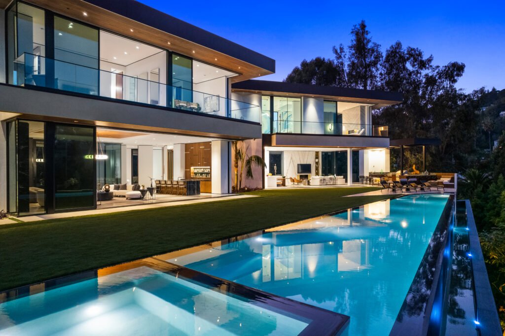 The Angelis Villa