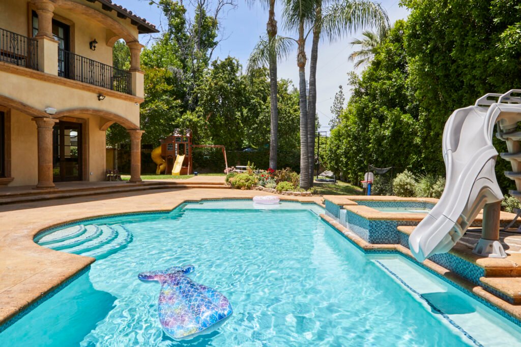 The Cassandra Mansion